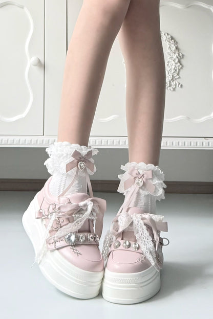 【10月6日予約締切】White/Pink/Black Rhinestone Buckle Lace Cross Charm Ribbon Chunky Sneakers