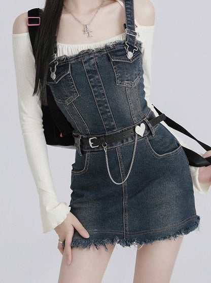 Retro wash denim strap dress