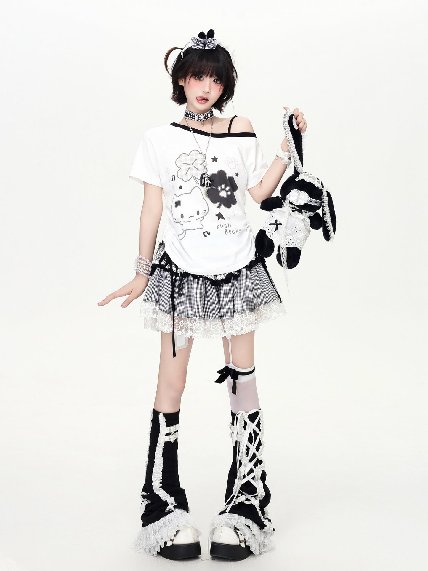 クローバーキャットオフショルTシャツ