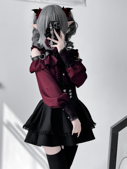 [Deadline for reservations: October 15] Open Shoulder Heart Leather Strap Ruffle Ribbon Shirt