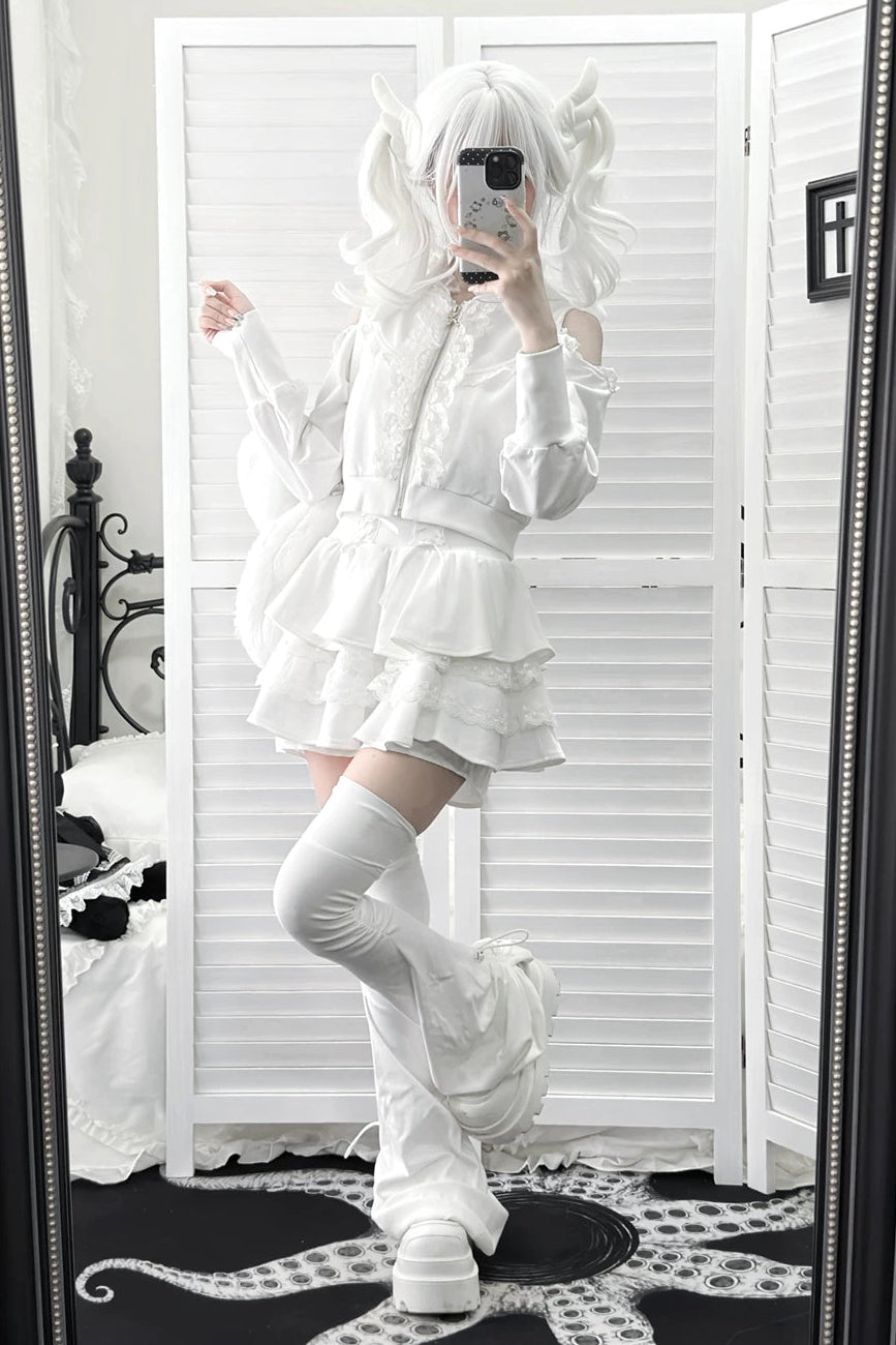 [Reservierungsschluss am 16. September] Set aus langärmligem Cold-Shoulder-Hoodie-Top mit Spitzenrüschen + Stufenrock mit Innenshorts