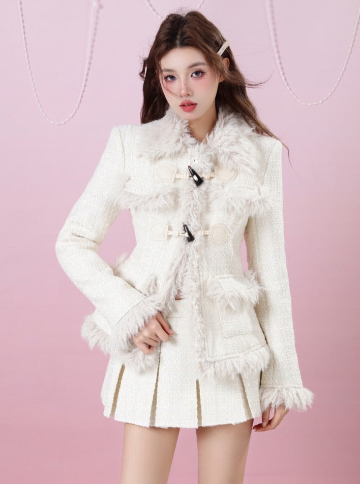 Quilted cotton wool coat + small fragrance skirt