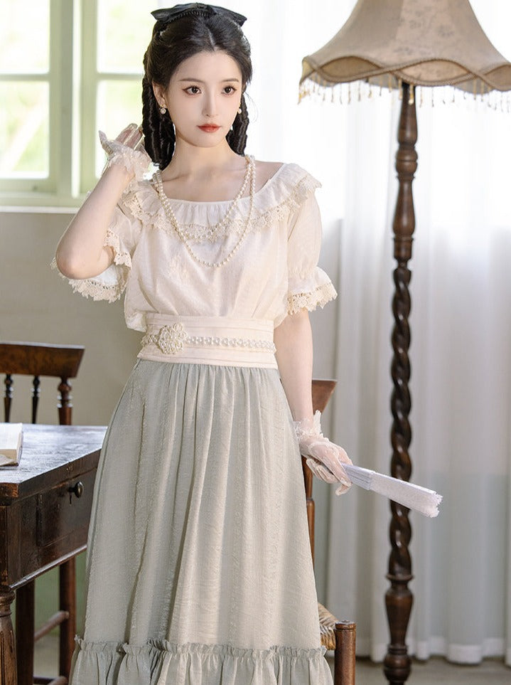 Chuan Dai Time : Miss Xiuzhu lace daughter-in-law split small dress retro temperament Republic of China style suit