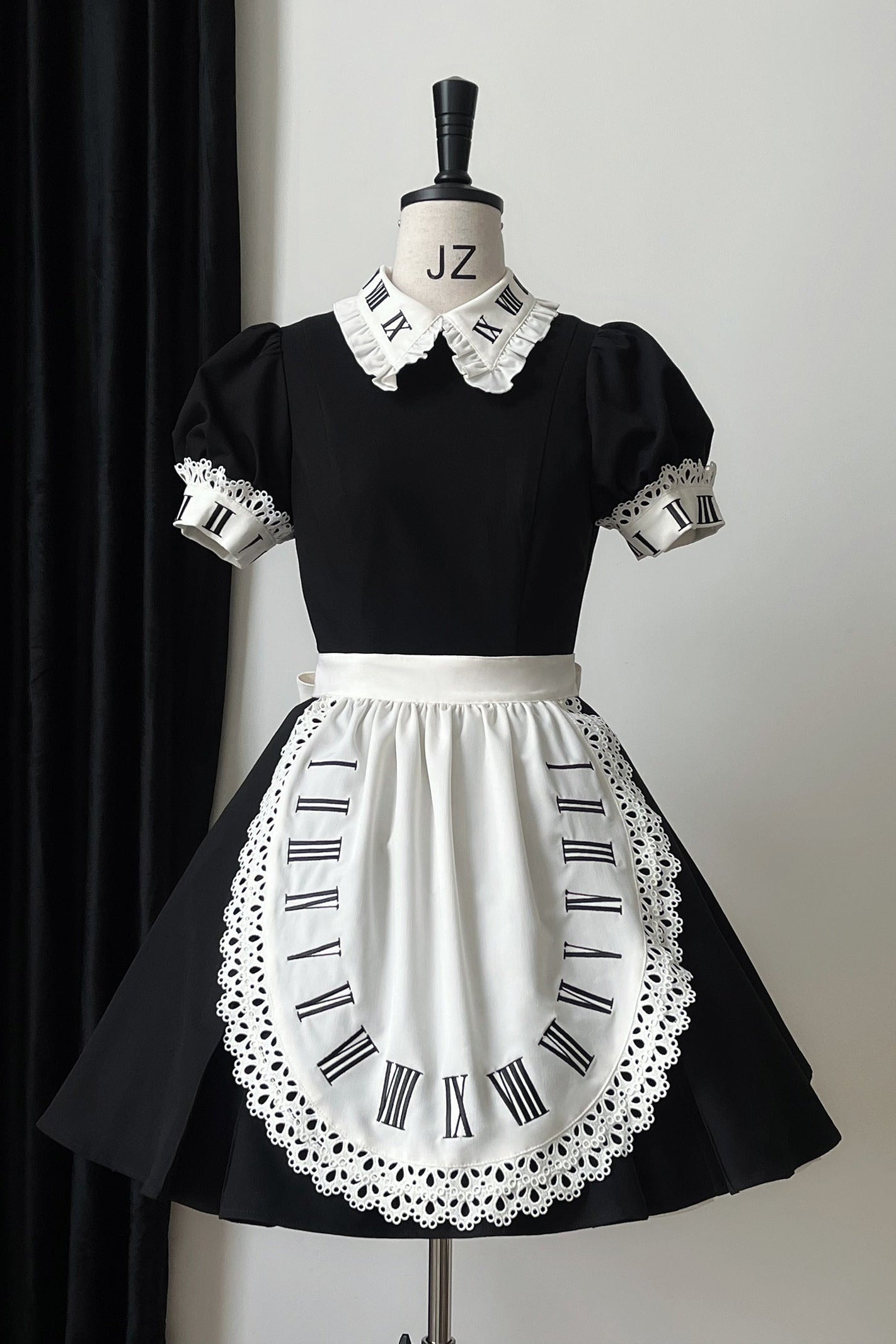 [Deadline for reservation: March 18] Time Traveler Series Short Sleeve Dress + Apron