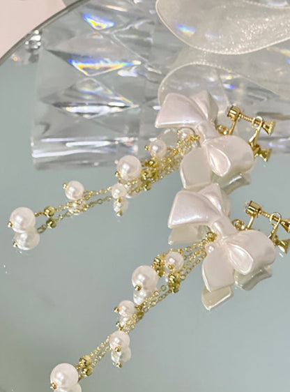 Ribbon pearl earring + earrings