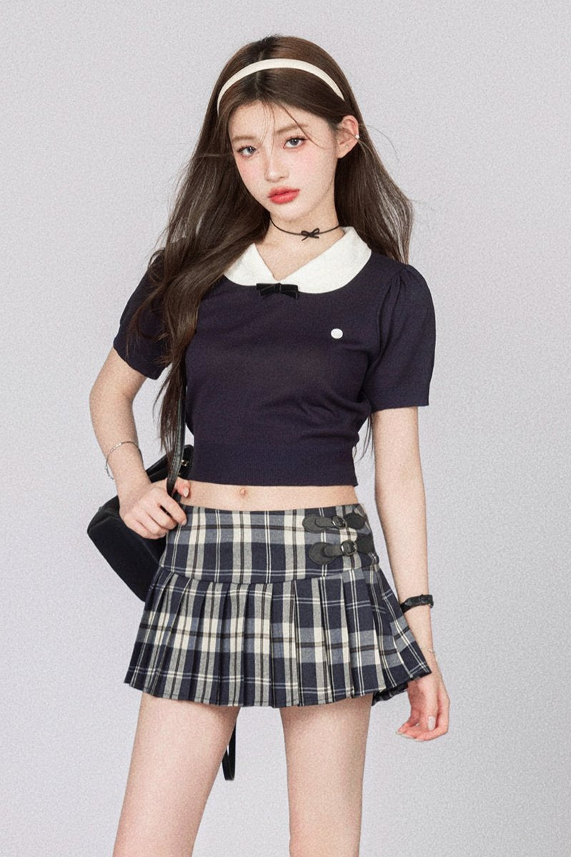 Niche Bell Collar Knit Top + Check Skirt