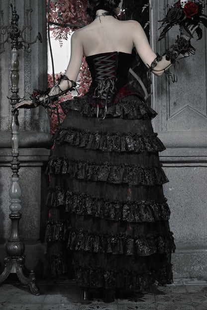 Thriller Scarlet Gothic Trailing Skirt