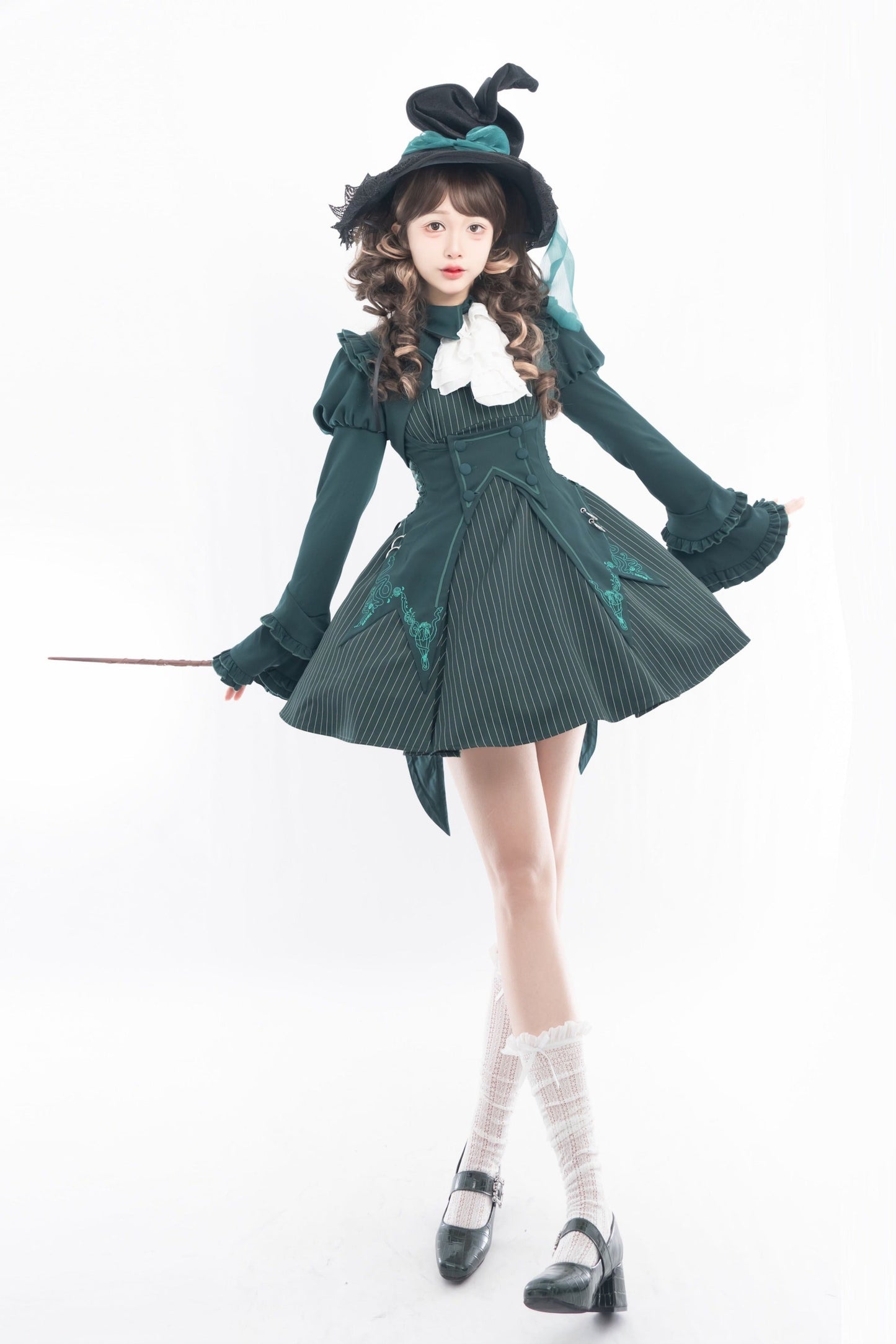 [Reservation Deadline: March 29] Elegant Gothic Punk Series Striped Dress + Jabot Faux Collar