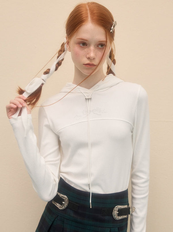 ホワイトフードスリムトップス