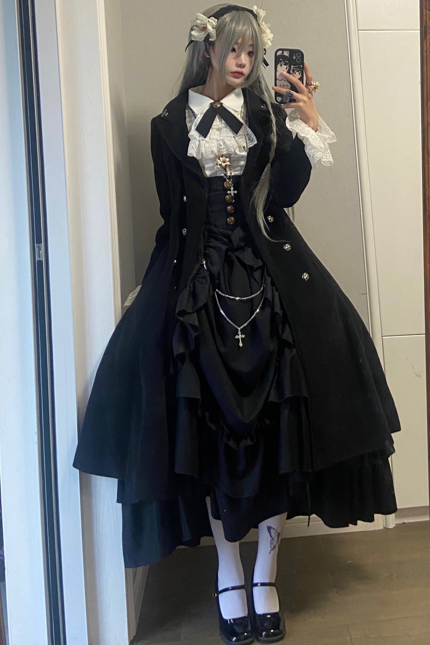 [November 8 Reservation Deadline] Gothic Vampy Annoble Elegant Court