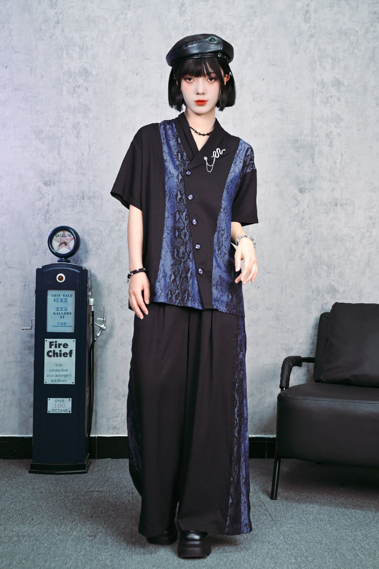 アシンメトリーカラーチャイナスネークプリントシャツ