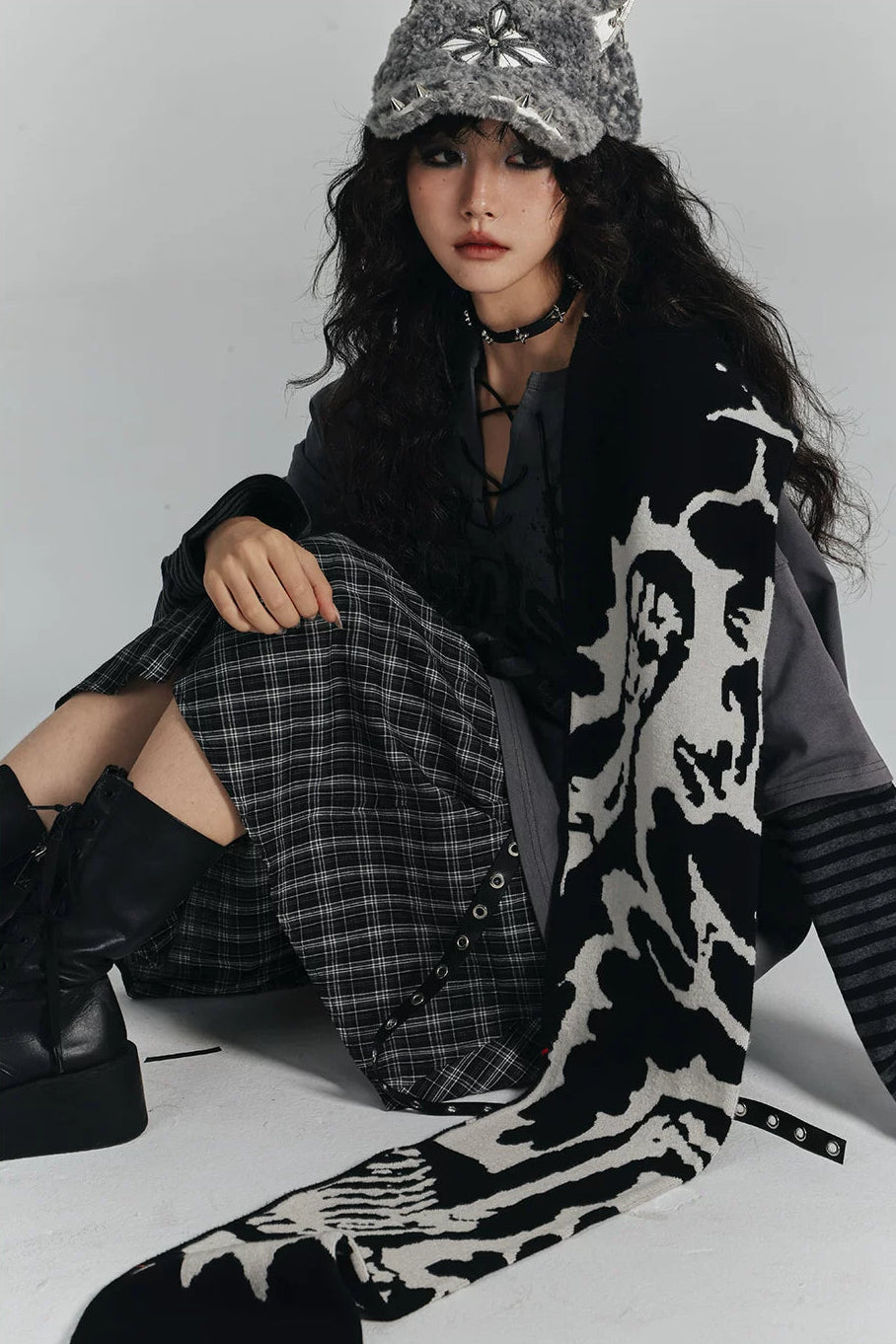 レトロダークボーダールーズトップス