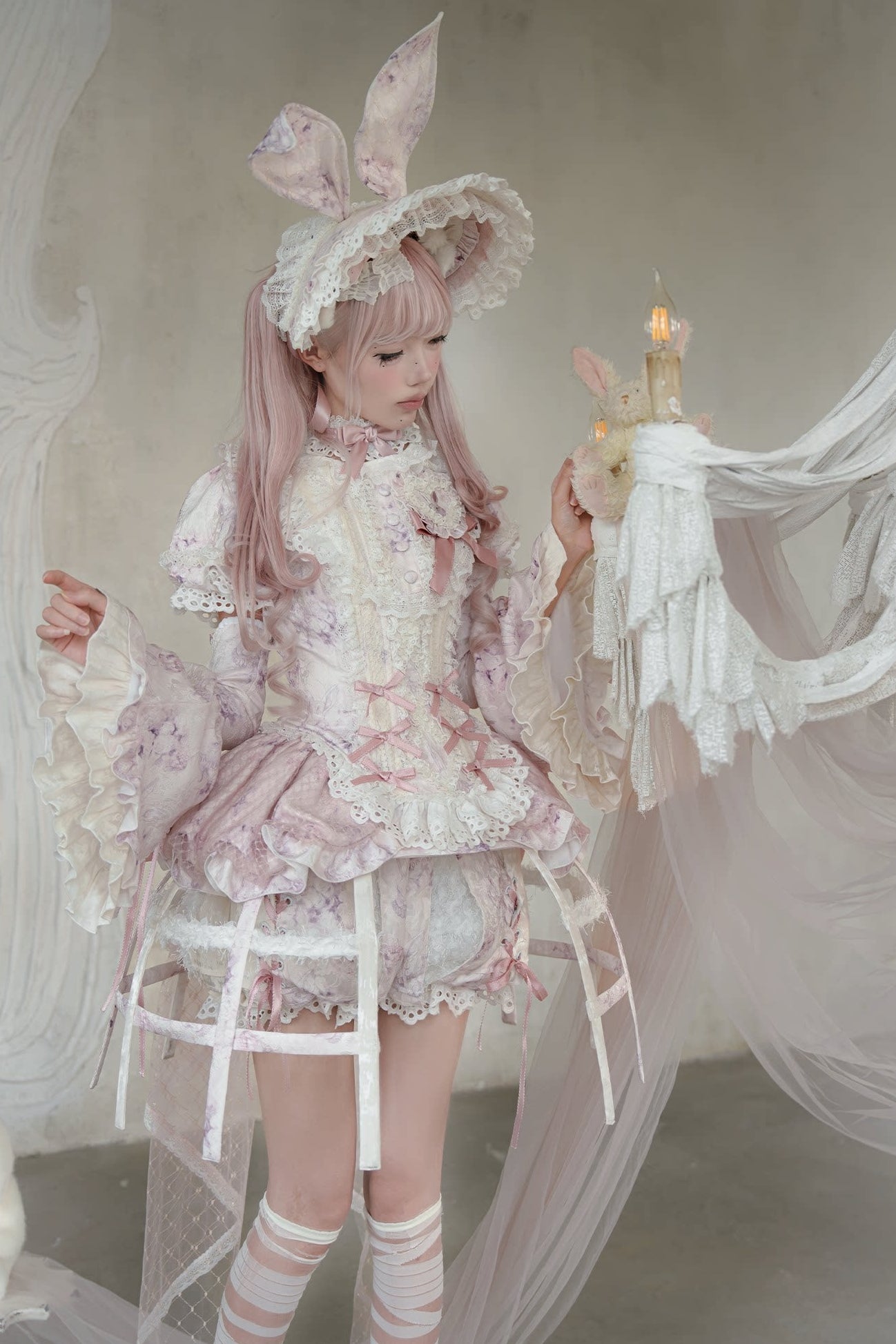 [Date limite de précommande : 6 octobre] Pink Castle Bunny ensemble poupée romantique avec haut corset à manches bouffantes en dentelle + short + surjupe à volants + surjupe cage à oiseaux Set 1/2/3