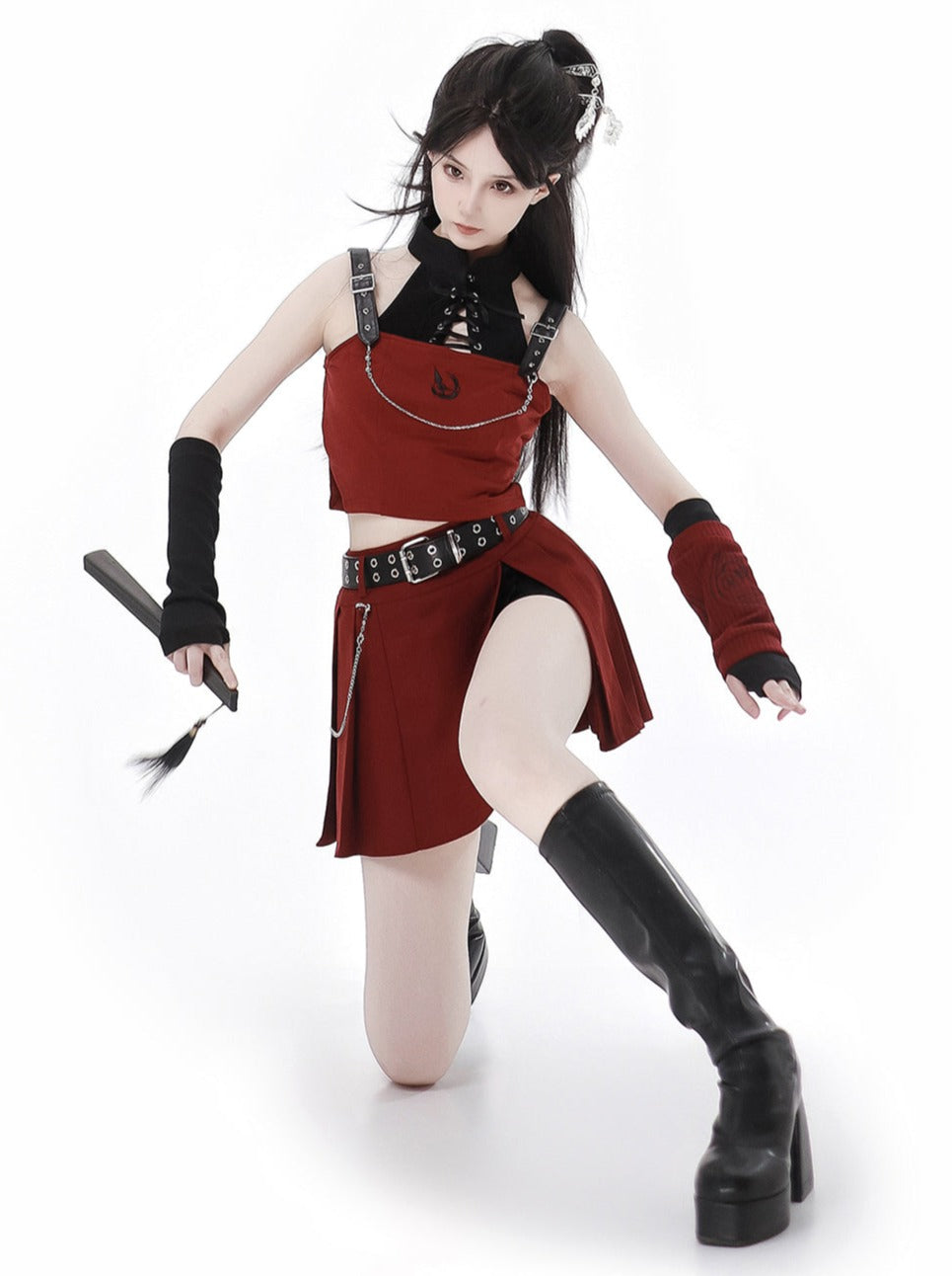 Joint Model Dark Red Top + Slit Skirt + Leg Warmers