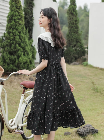 French retro black dress