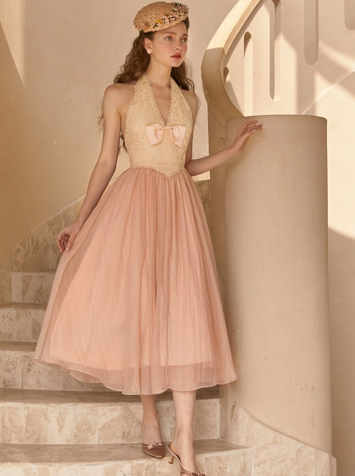 Robe de princesse à col licou français