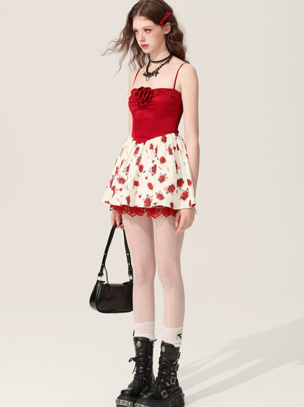 [5월 31일 20시 판매] 덜 눈이 약간 취한 로즈 레드 멜빵 꽃무늬 원피스 여름 푹신한 투투