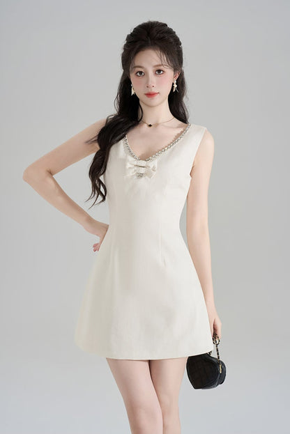 French Beaded V-Neck Sleeveless Dress