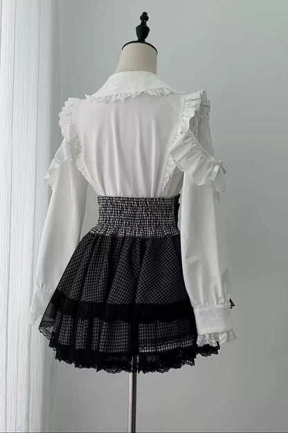 【11月15日予約締切】White Ruffle Trim Lace Sleeve Blouse＋Black White Pearl Bow Tiered Houndstooth Skirt＋Rhinestone Lace Ribbon Brooch