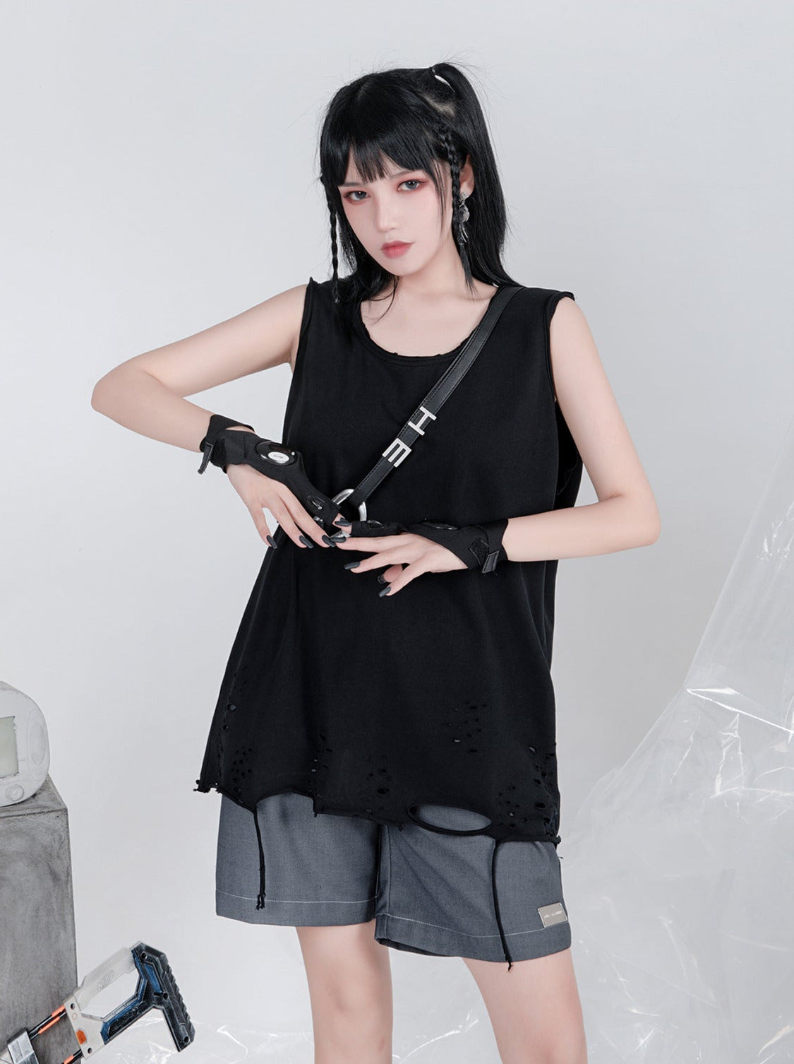 サイバーパンクメタルプレートベーシックストレートハーフパンツ – Belchic サイバーパンクメタルプレートベーシックストレートハーフパンツ – Belchic