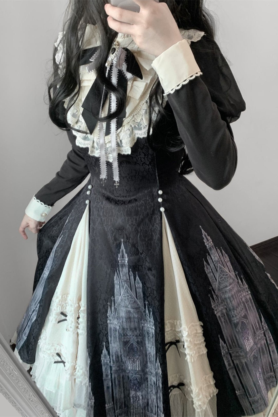 [Reservation deadline on October 22] Church Bell Elegant Gothic Classical Dress