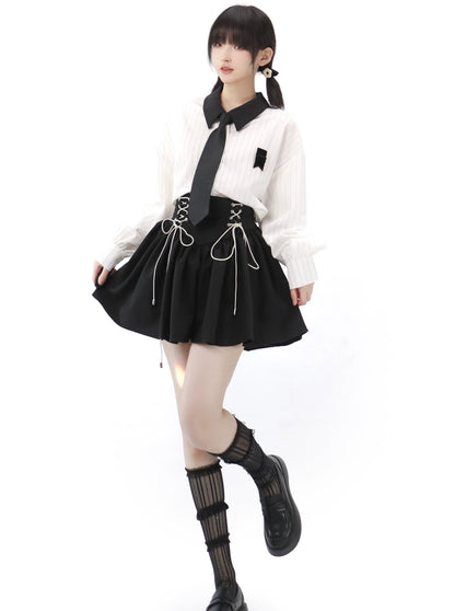 Stripe college shirt + lace -up skirt