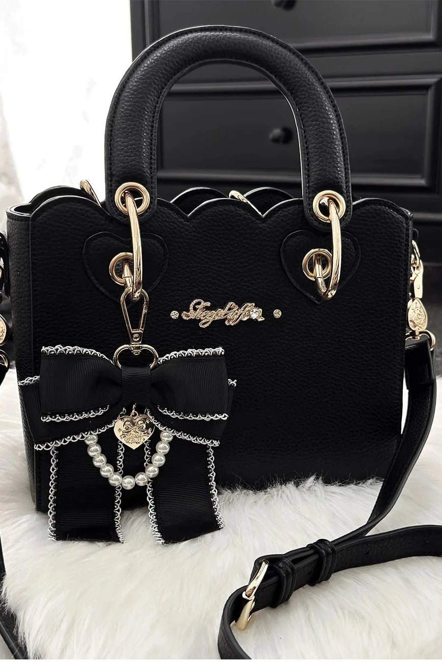 [Pre-order Deadline: October 18] Petal Edge Pearl Chain Bow Square Handbag Crossbody Bag