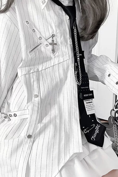 Gestreiftes Mode-Langarmhemd + Krawatte