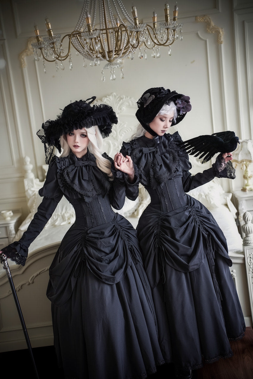 【1月3日予約締切】Return of the Witchesダークゴシックローズラッフルトップス＋プルアップコルセットスカート