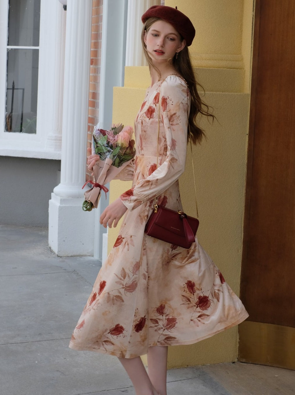 French Retro Rose Print Velvet Dress