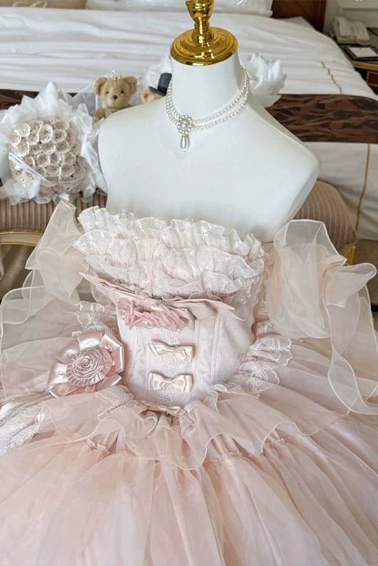 [Pre-order Deadline: March 30] Pure Sweet Wedding Dress + Sleeves + Shawl