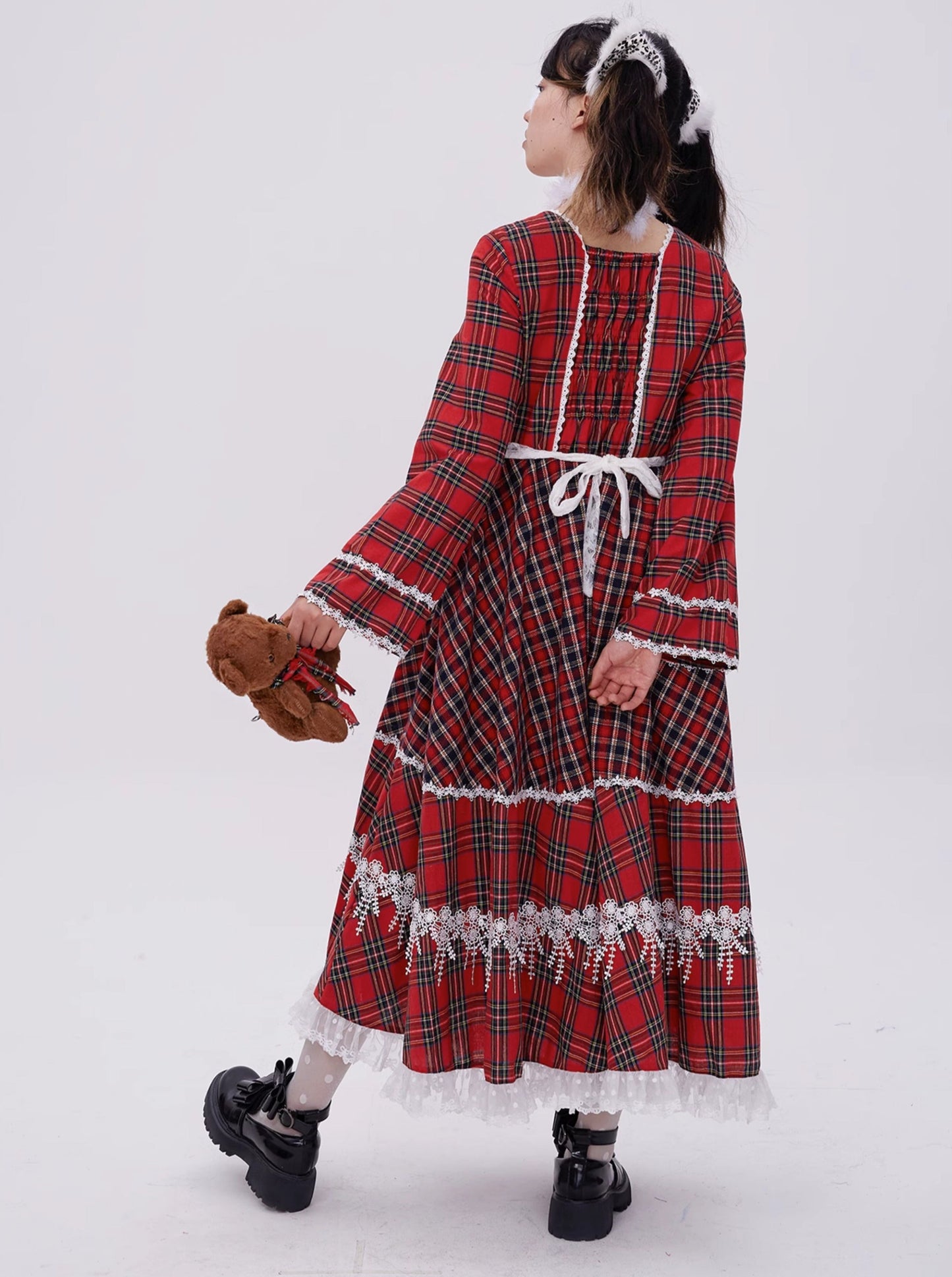 Robe de fille rétro à carreaux et à lacets