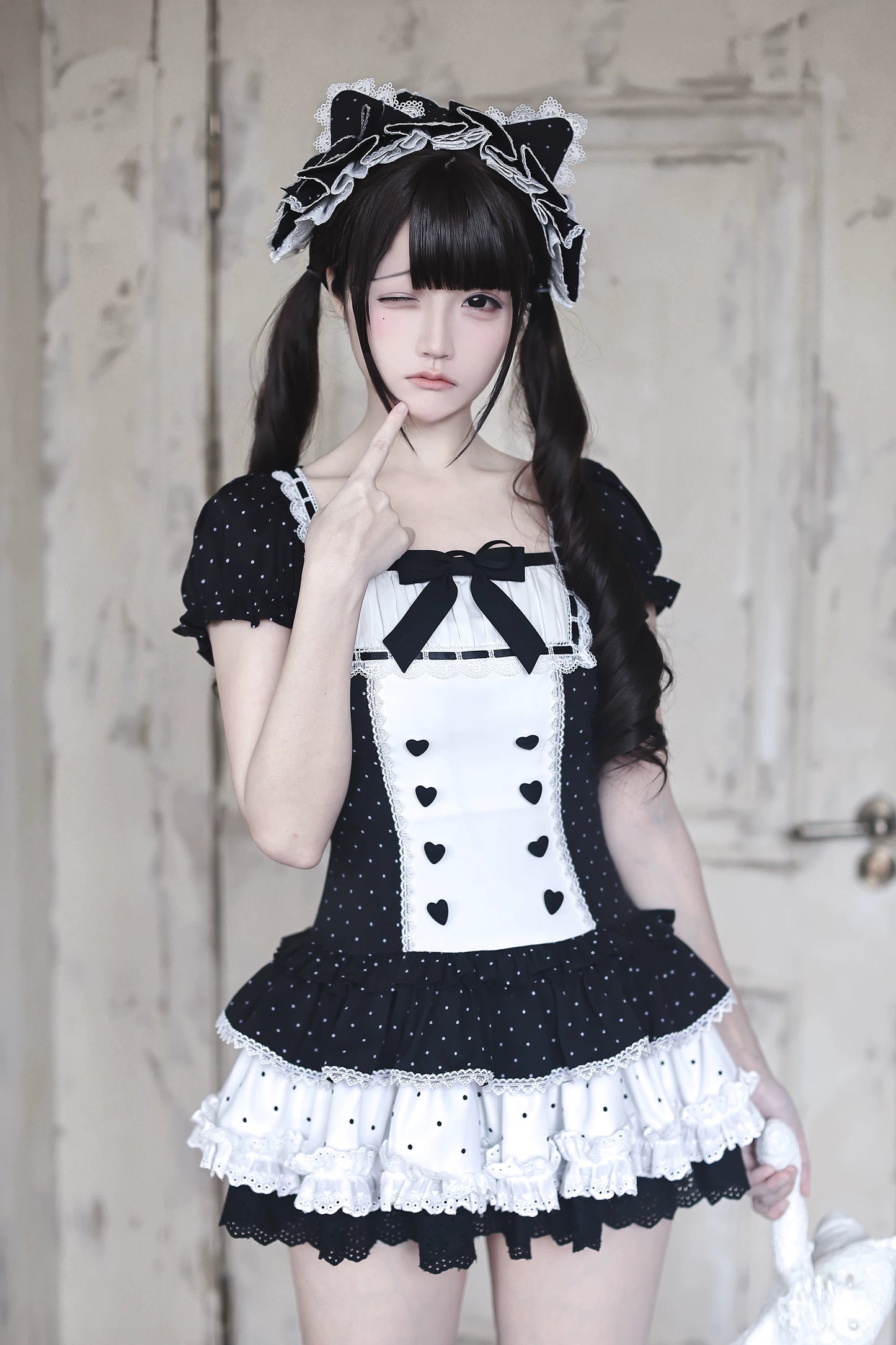 [Pre-order Deadline: June 29] Vintage Black x White Polka Dot Series Accessories (Cat Ear Headband, Leg Warmers, Cat Ear Leg Ring)