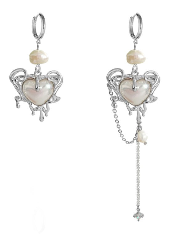 Boucles d'oreilles avec pendentif en forme de cœur en perle