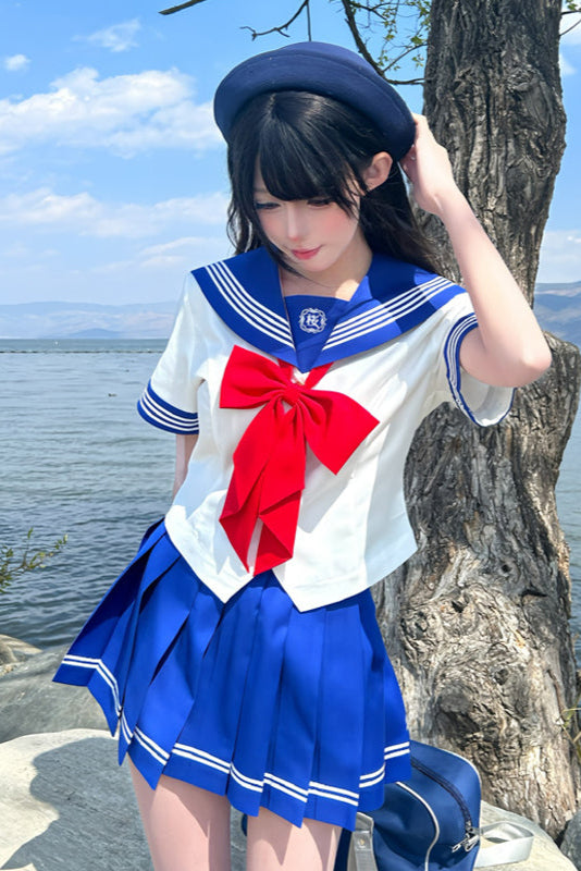 ポップヒロインセーラー服+プリーツスカート