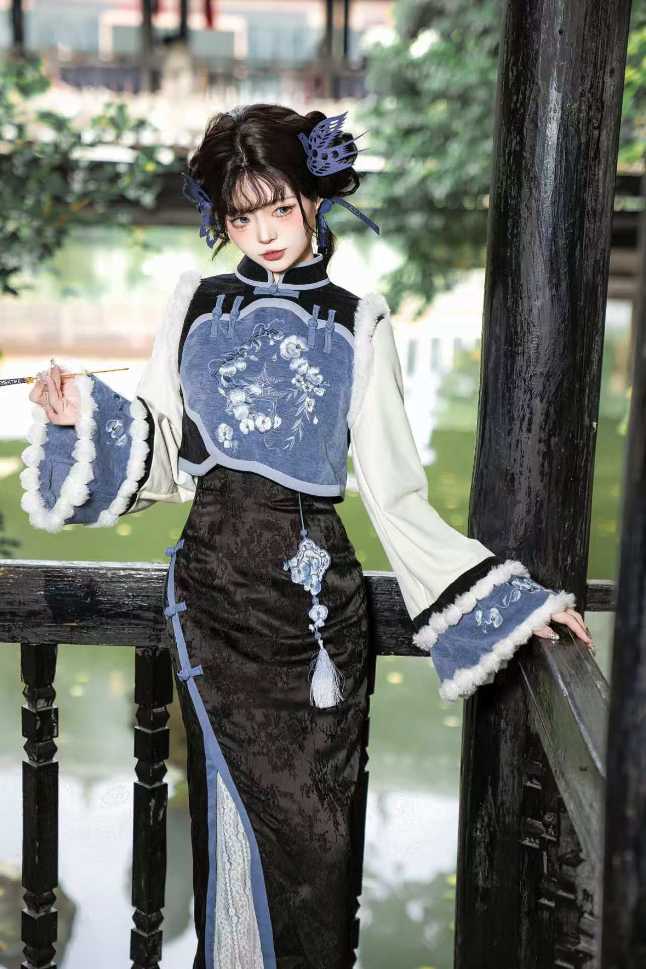 【予約商品】ブルーブラックエレガントベルスリーブチャイナドレス＋ベスト