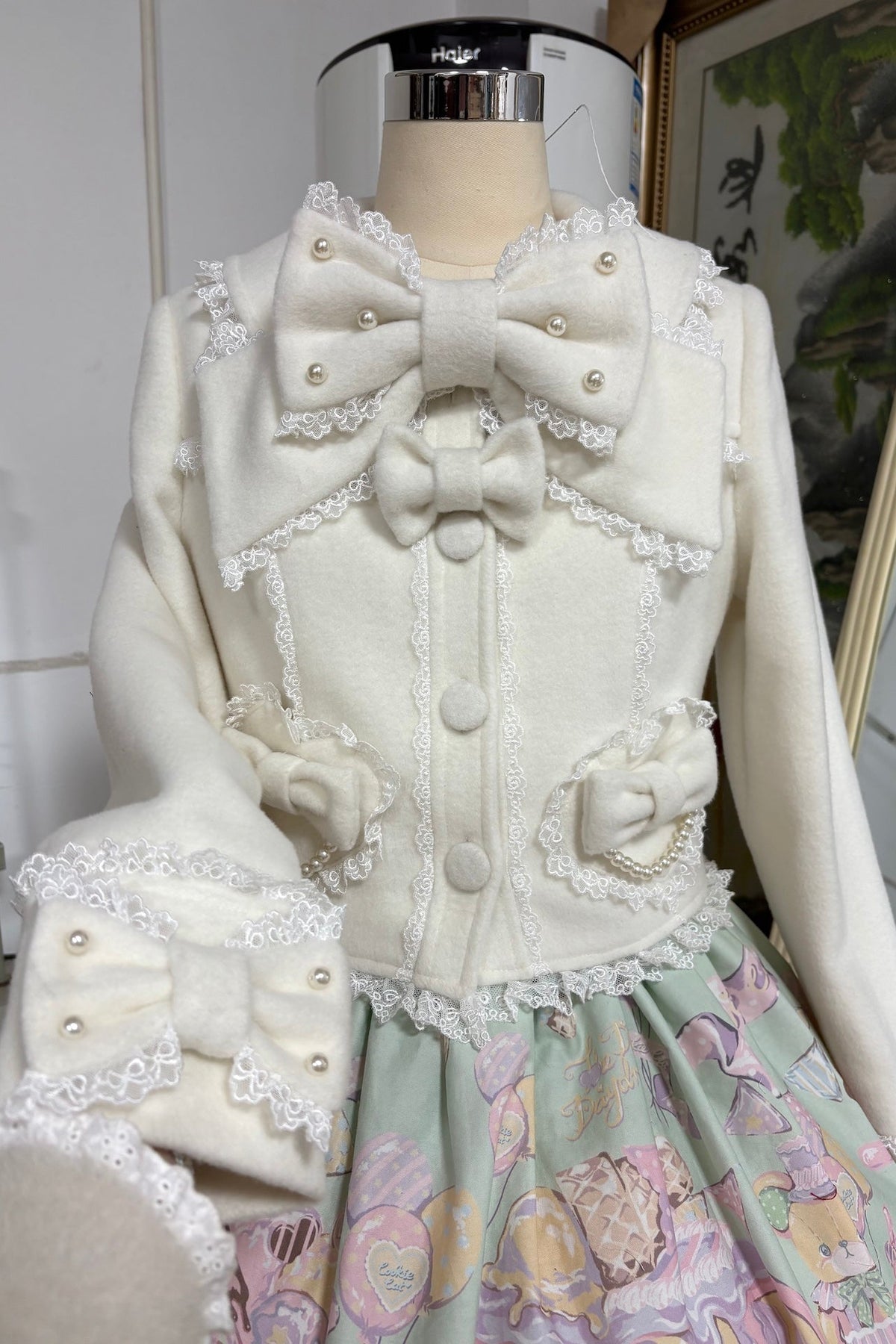 【10月17日予約締切】White Sweet Lolita Pearl Bow Lace Short Coat