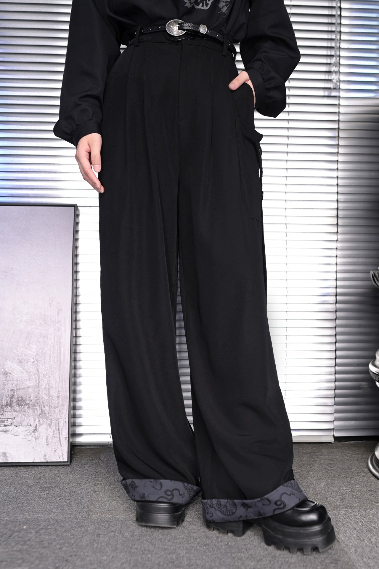 Trend Button Streamer Black Casual Pants