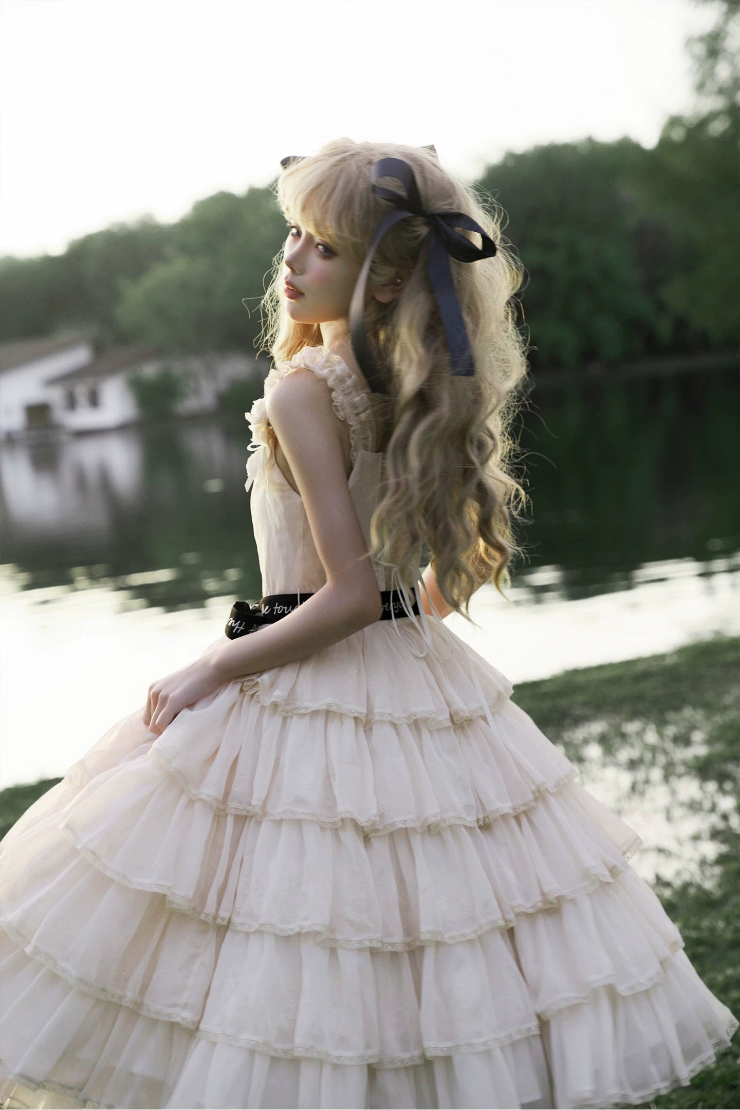 [Pre-order Deadline: July 31] Romantic Sweet Lolita Square-Neck Tiered JKS Ribbon Dress