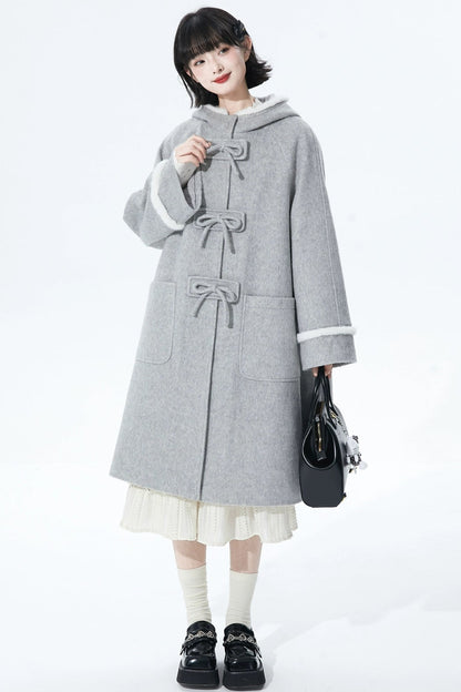 ライトグレイウールンフーデッドコート