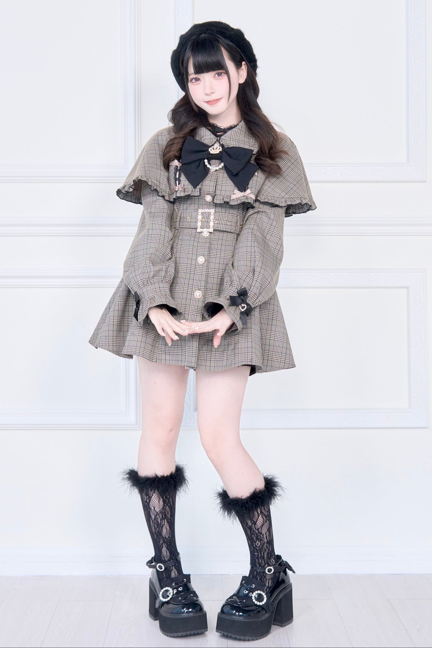 【予約商品】チェックアンドブラックケープショートトレンチクラウンリボンコート