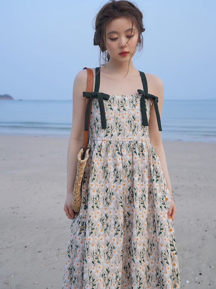 Sweet Daisy Erdary Square Neck Suspender Dress