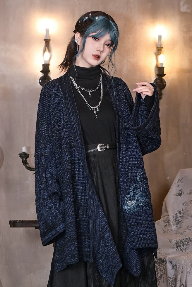 ダークフィンエンブロイダーカーディガン