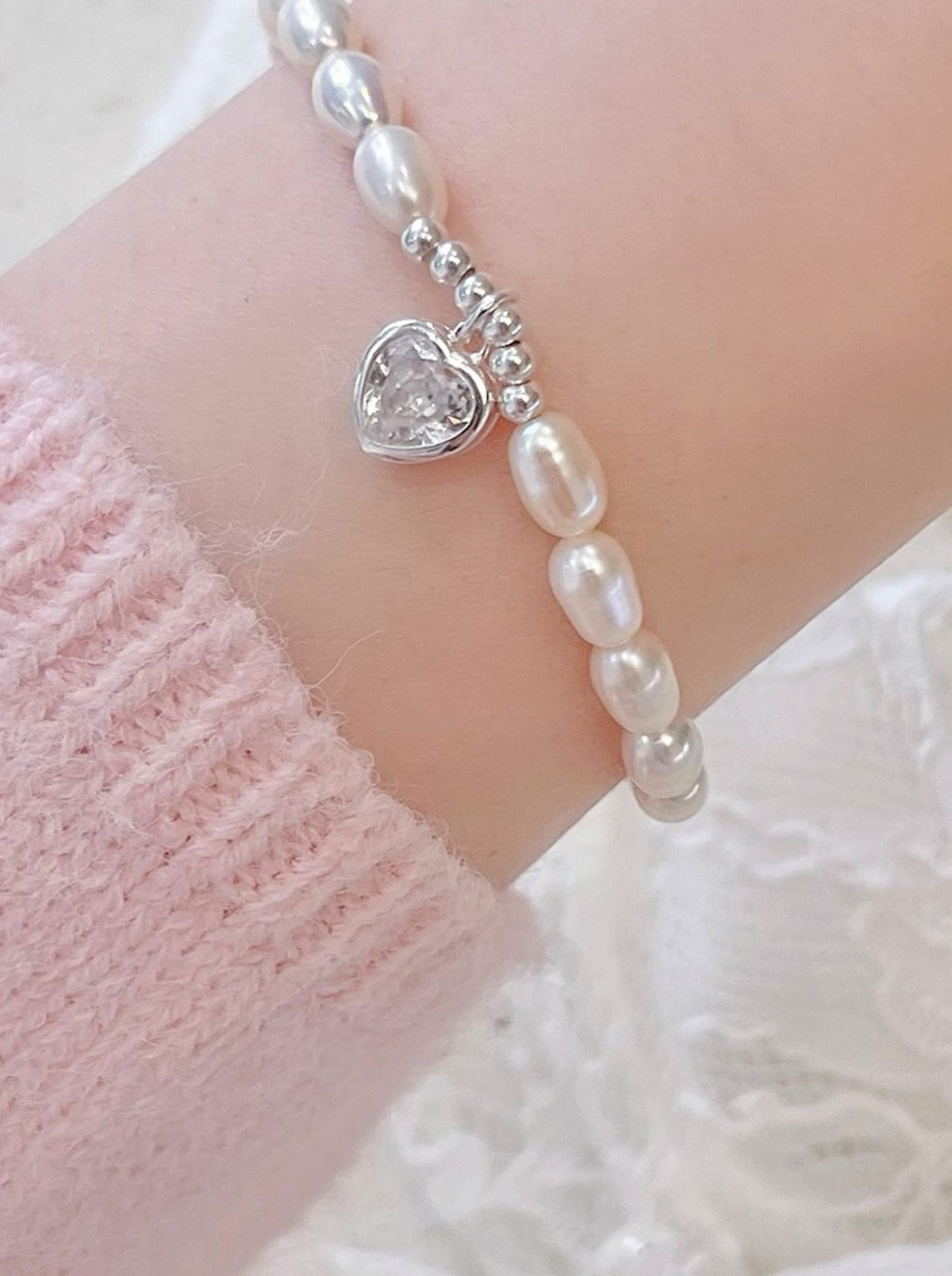 Silver heart pearl bracelet