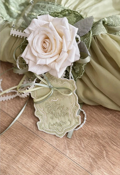 [Vorbestellfrist 22. Juni] Accessoires der Serie mit floraler Stickerei (nur für Käuferinnen des Kleides)
