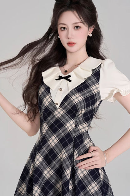 College Style Check Puff Sleeve Dress