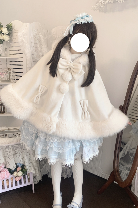 【12月18日予約締切】猫耳ファーフーディーケープコート