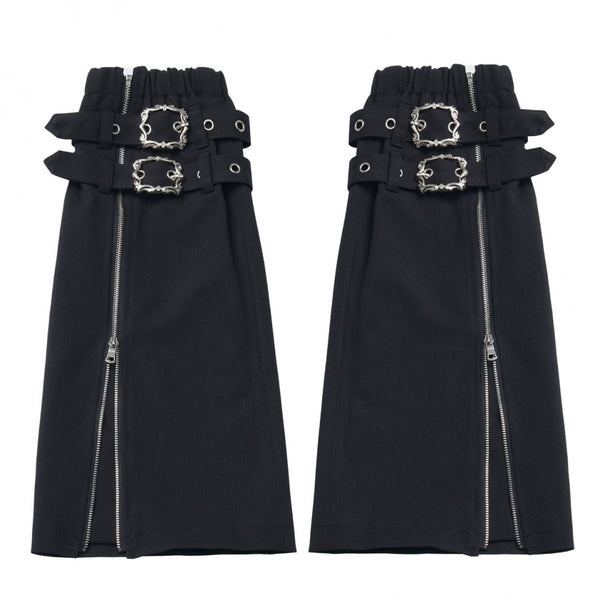 ホルターネックベスト+ルーズトップス+チェックスカート+レッグウォーマー