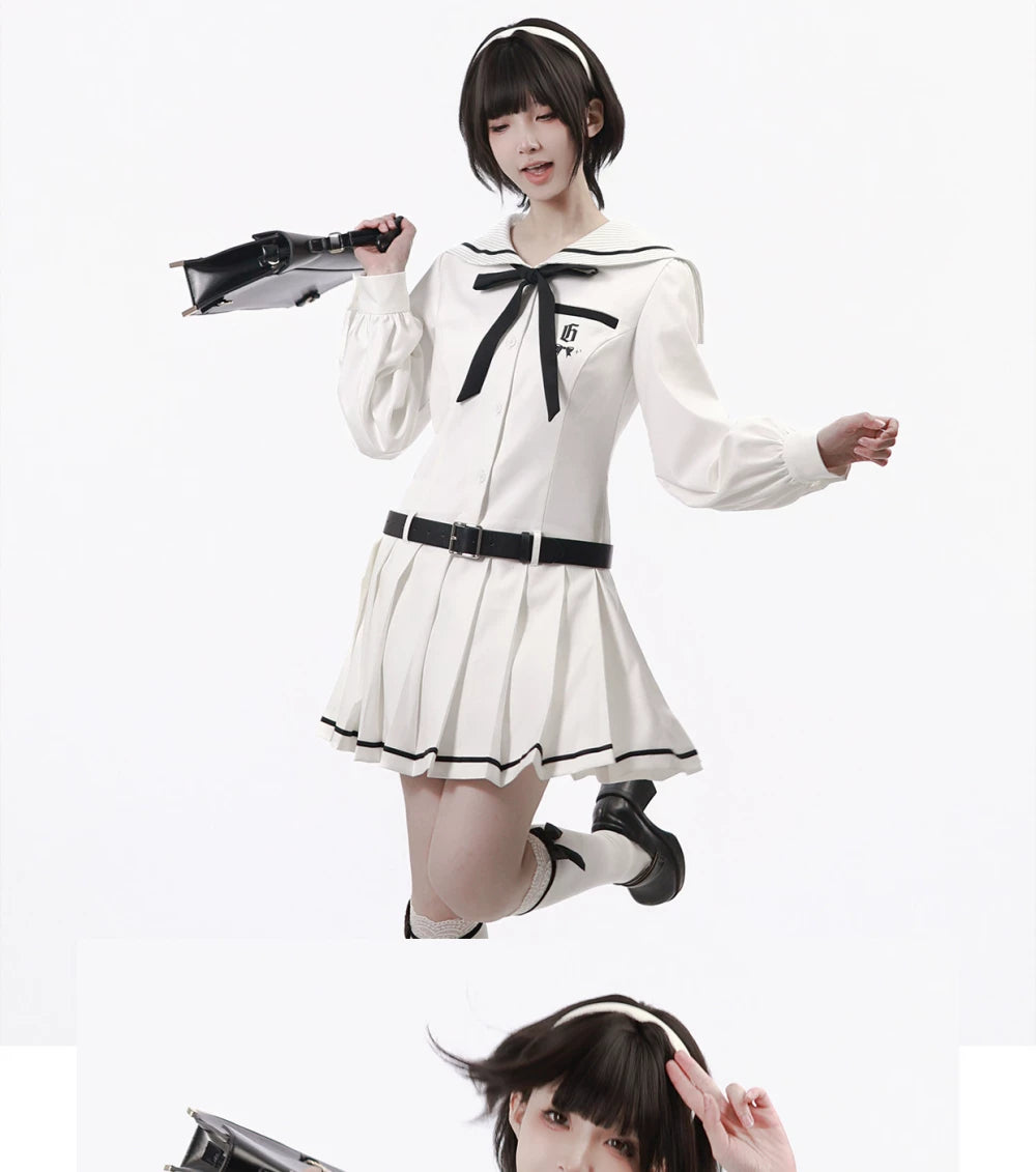 Robe de marin monochrome + Chemise + Jupe + Nœud papillon