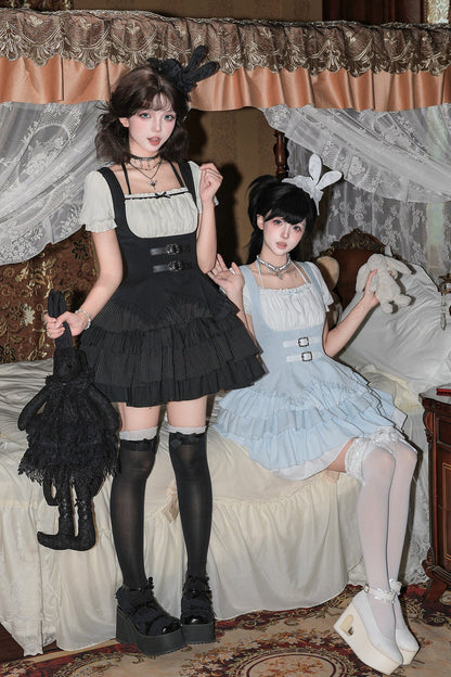Cool Square Neck Four-Stage Dress